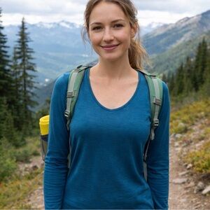 Icebreaker Teal Merino Base Layer Top Long Sleeves SZ Large Winter Skiing READ